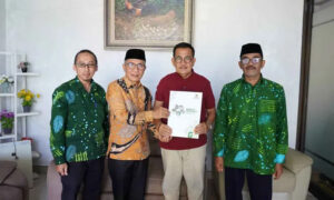 Tokoh Agniya, H Dudung Owner AS Putra Grup Salurkan Zakat Maal Rp50 Juta melalui BAZNAS Kuningan