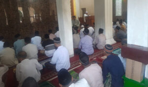 Idul Fitri di Masjid Miftahul Jannah Randusari: Gelar Sorban dan Mushofahah