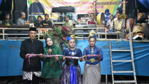 Setelah  40 Tahun Vacum, Babarit Kembali Digelar di Desa Tundagan