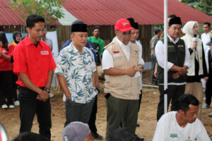 BAZNAS RI dan BAZNAS Jabar Tebar Hewan Kurban di Desa Sayana