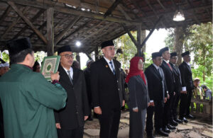 Bupati Dian Lantik Empat Pejabat Tinggi Pratama di Cadas Poleng Palutungan