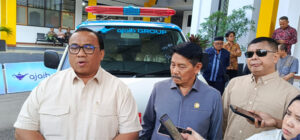 PT Ajaib Group Serahkan Bantuan CSR Ambulance ke Uniku