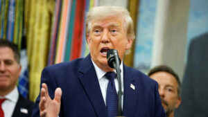 Trump Bilang Gencatan Senjata Iran Berakhir, Harga Minyak Dunia Melonjak