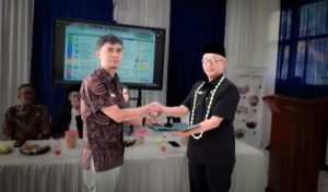 Ahyana Promosi menjadi Kepala SMPN 2 Subang
