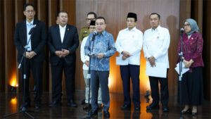 DPR-Pemerintah Sepakati Status PPPK Guru, Buka Peluang Jadi PNS