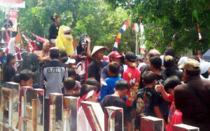 Milangkala HUT ke 298 Desa Dukuhbadag Dimeriahkan Pawai Karnaval