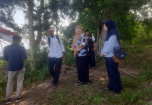 Calon Obyek Wisata Pasir Salam Cibinuang Ditinjau Wabup Kuningan
